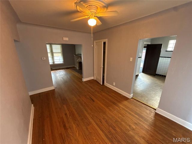 8841 Jennings Station Road, Jennings, MO 63136