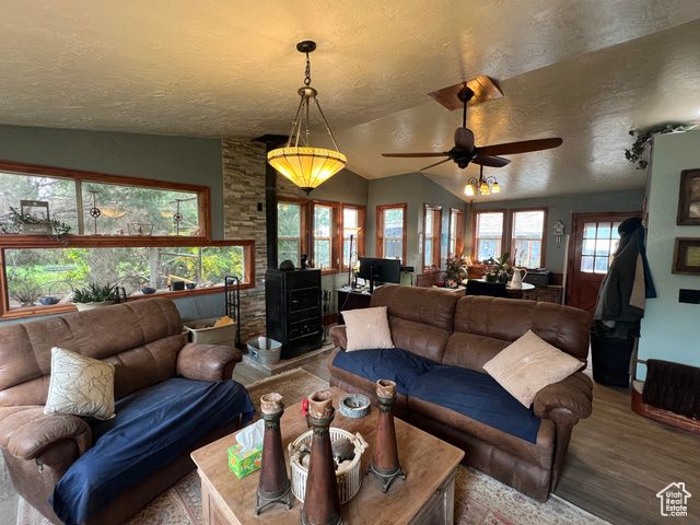 295 N 200 W, Monroe, UT 84754