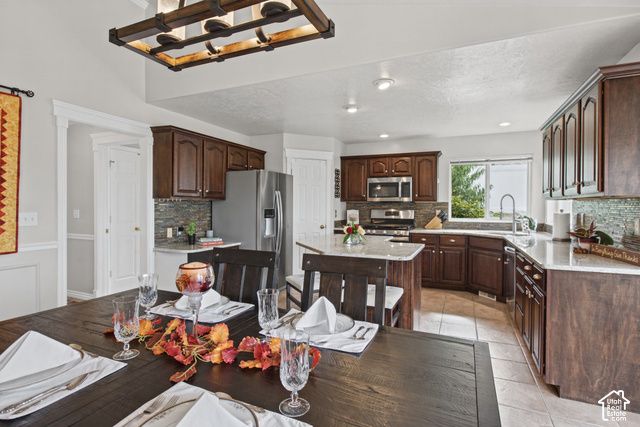348 S ELK RIDGE DR, Elk Ridge, UT 84651