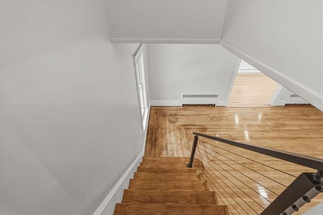 295 Newbury St, Fall River, MA 02720