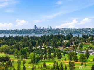 8900 NE 16th Street, Clyde Hill, WA 98004