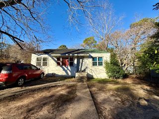 1304 Jonathan St, Dothan, AL 36301