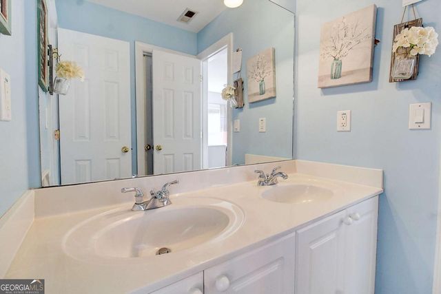 3064 Montclair Circle SE, Smyrna, GA 30080