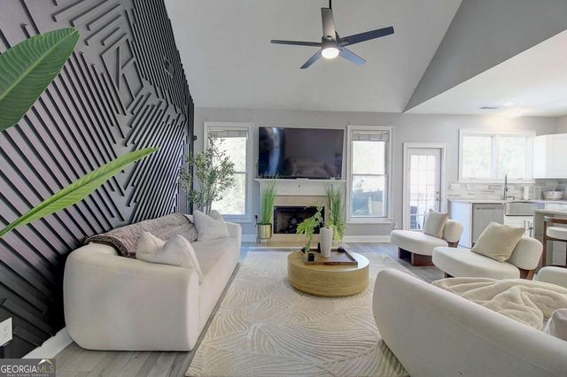 3064 Montclair Circle SE, Smyrna, GA 30080