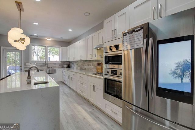 3064 Montclair Circle SE, Smyrna, GA 30080