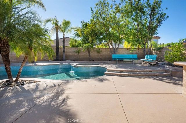 25443 Hopkins Place, Stevenson Ranch, CA 91381