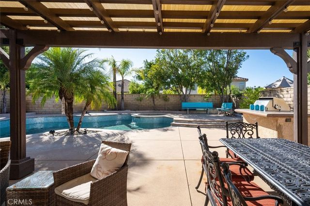 25443 Hopkins Place, Stevenson Ranch, CA 91381