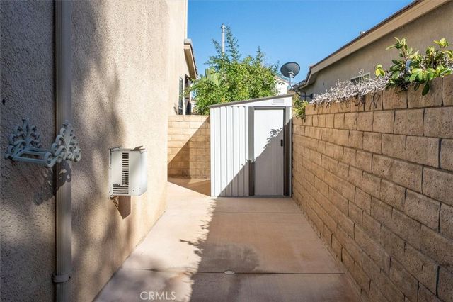 25443 Hopkins Place, Stevenson Ranch, CA 91381