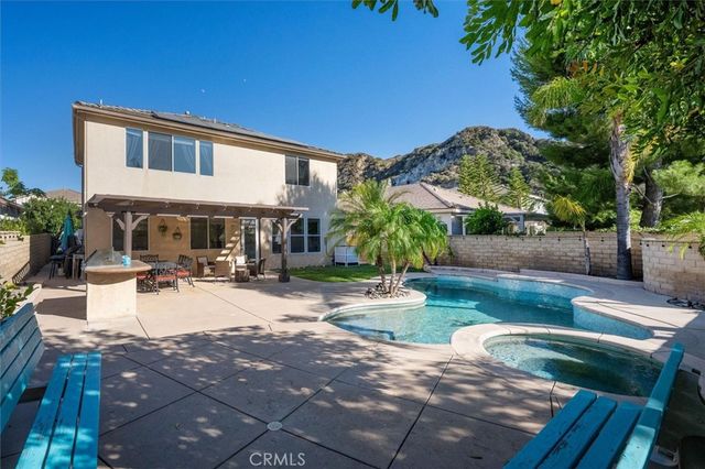 25443 Hopkins Place, Stevenson Ranch, CA 91381