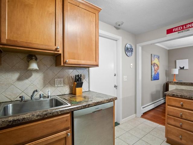 7 Wake Robin Road 310, Lincoln, RI 02865