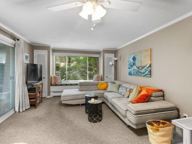 7 Wake Robin Road 310, Lincoln, RI 02865
