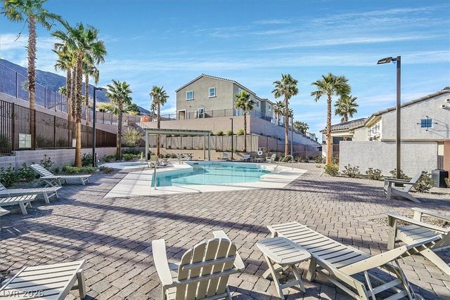 352 Rosefinch Street, Henderson, NV 89012