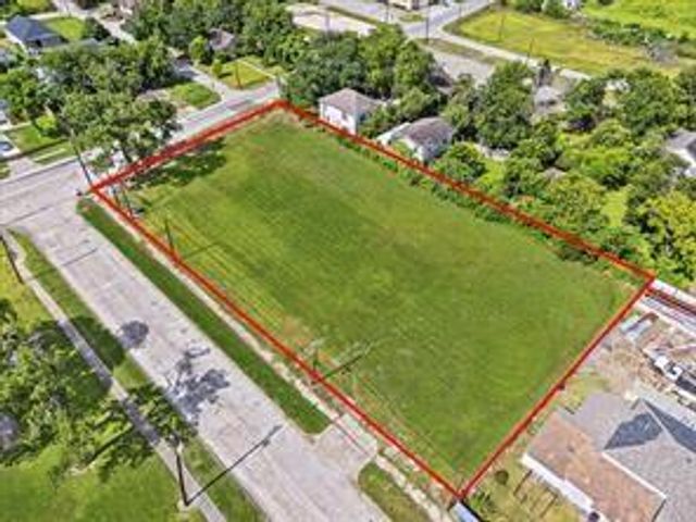 4013 Hirsch Road, Houston, TX 77026