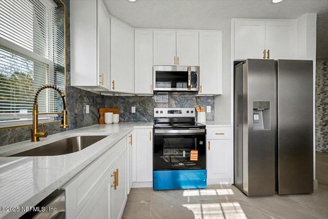 245 E 46TH Street, Jacksonville, FL 32208