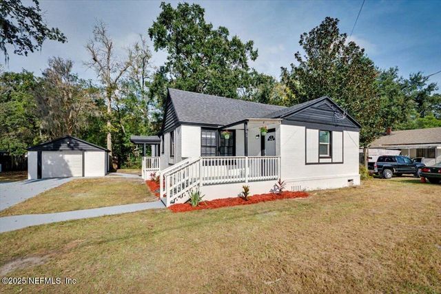 245 E 46TH Street, Jacksonville, FL 32208