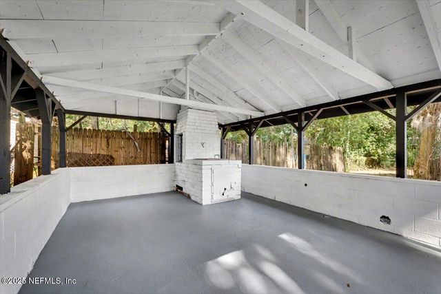 245 E 46TH Street, Jacksonville, FL 32208