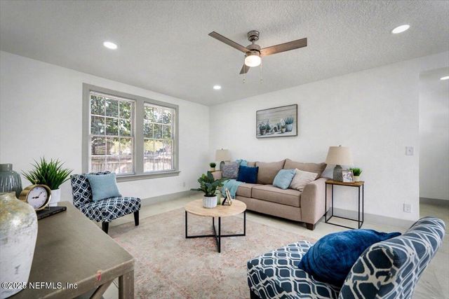 245 E 46TH Street, Jacksonville, FL 32208