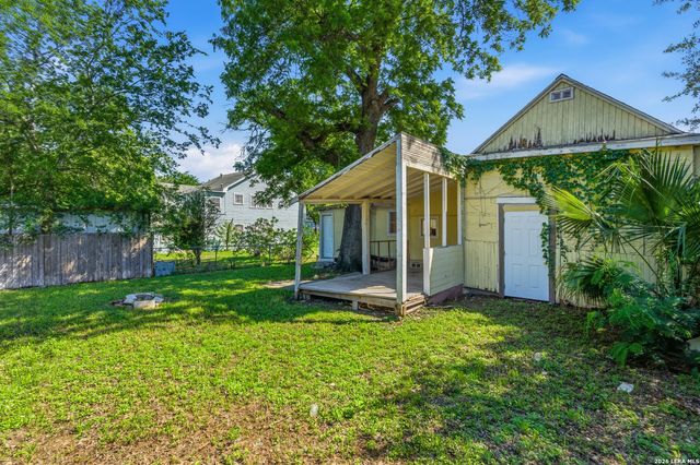 221 LEIGH ST, San Antonio, TX 78210