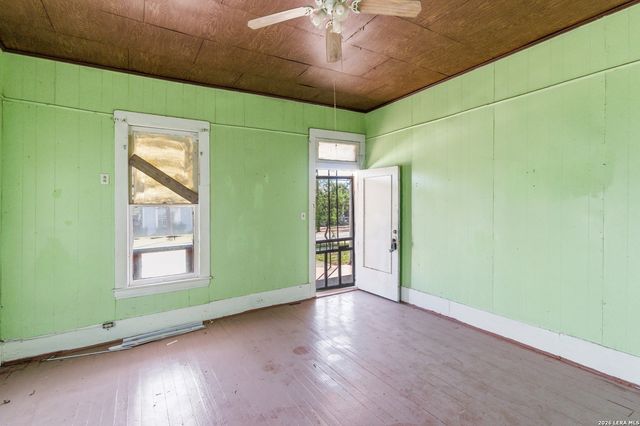 221 LEIGH ST, San Antonio, TX 78210