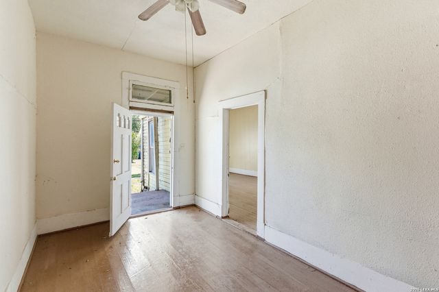 221 LEIGH ST, San Antonio, TX 78210