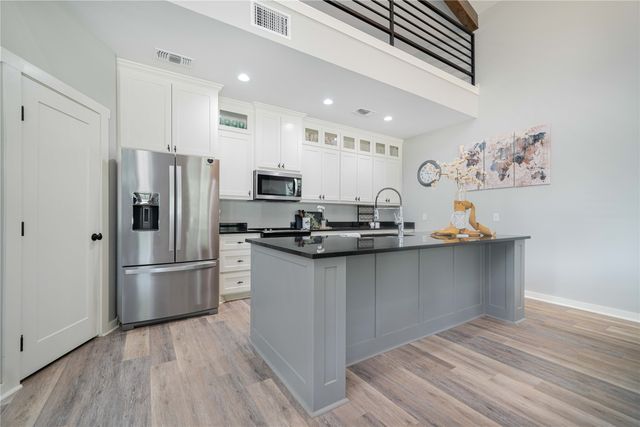 7635 N US Highway 271, Mt Pleasant, TX 75455