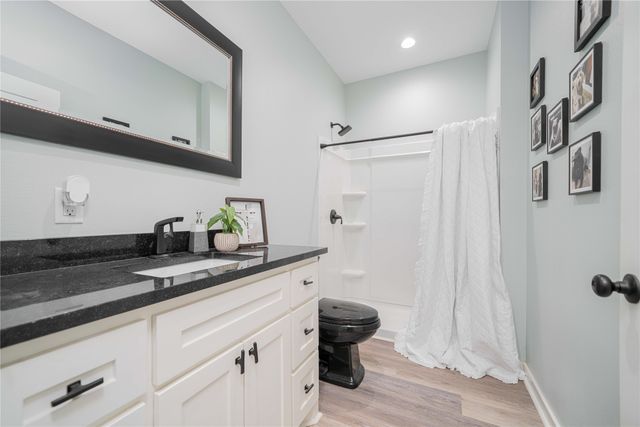 7635 N US Highway 271, Mt Pleasant, TX 75455