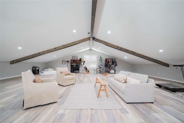 7635 N US Highway 271, Mt Pleasant, TX 75455