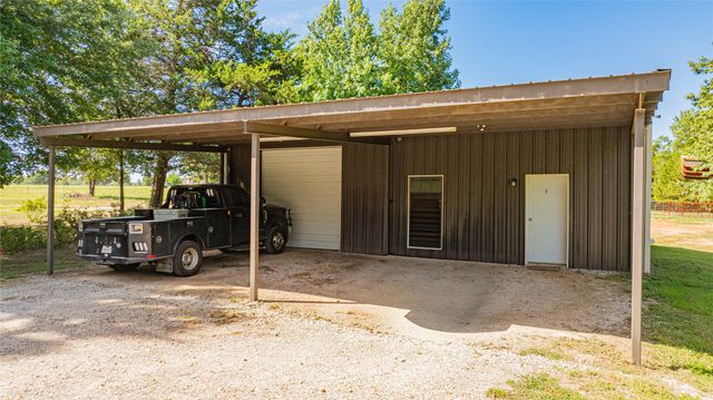 7635 N US Highway 271, Mt Pleasant, TX 75455