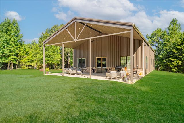 7635 N US Highway 271, Mt Pleasant, TX 75455