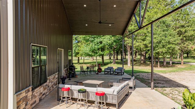 7635 N US Highway 271, Mt Pleasant, TX 75455