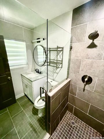 403 MARQUIS LN, San Antonio, TX 78216