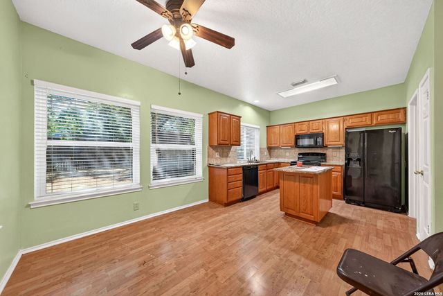 1527 Firwick, San Antonio, TX 78253