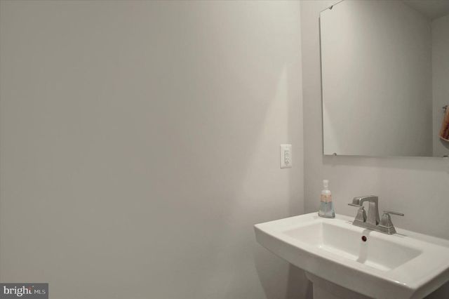 741 RAEANN DR, Greencastle, PA 17225