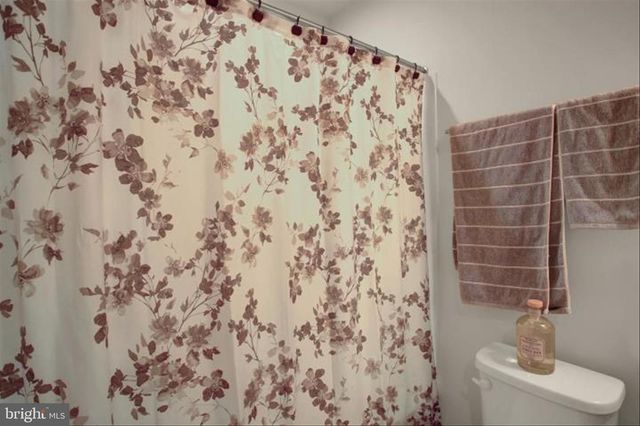 741 RAEANN DR, Greencastle, PA 17225