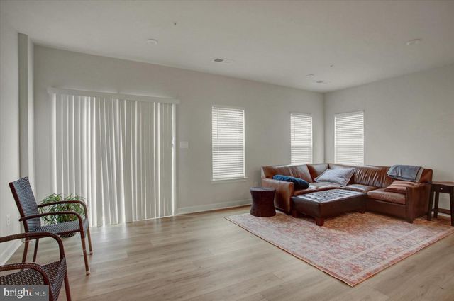 741 RAEANN DR, Greencastle, PA 17225