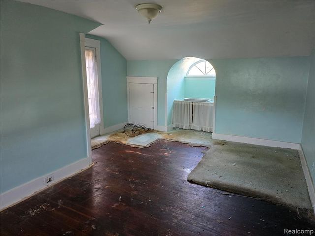 939 Backus Street, Jackson, MI 49202