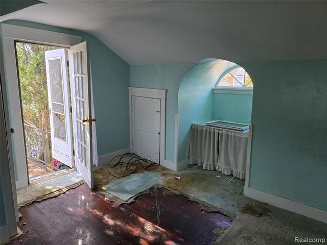 939 Backus Street, Jackson, MI 49202