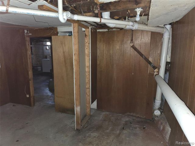 939 Backus Street, Jackson, MI 49202