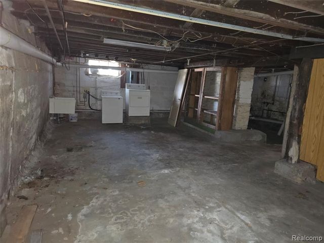 939 Backus Street, Jackson, MI 49202