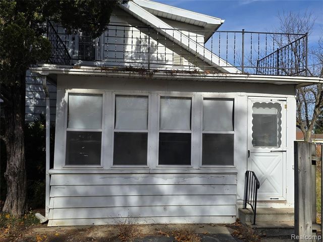 939 Backus Street, Jackson, MI 49202