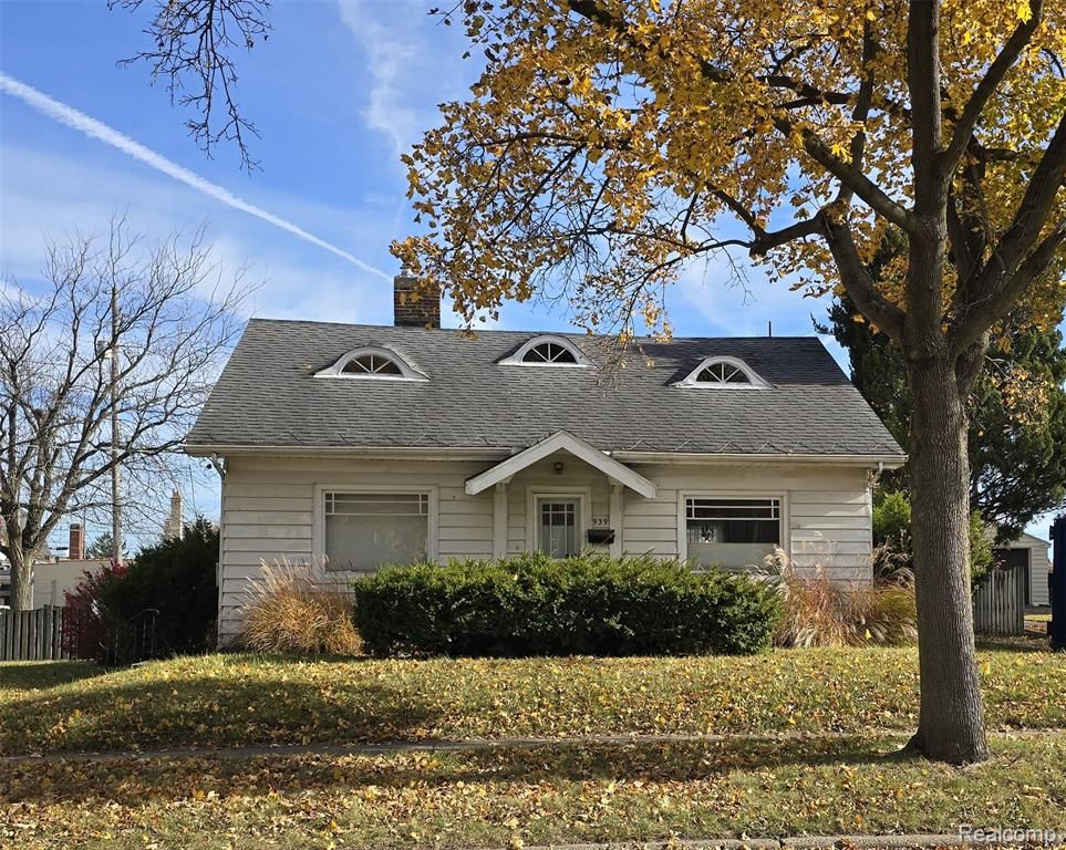 939 Backus Street, Jackson, MI 49202