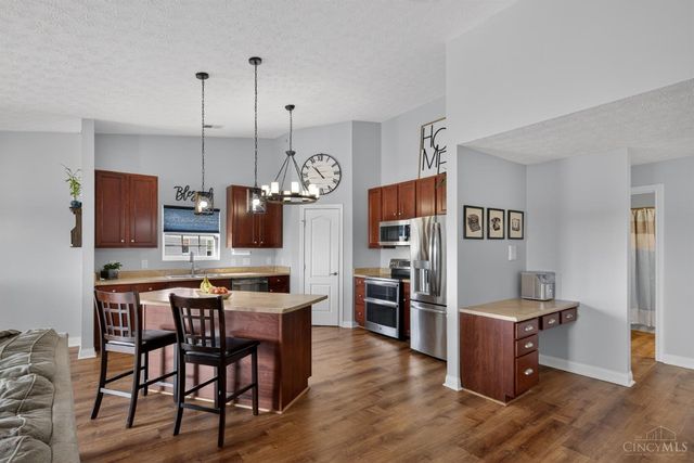7508 Victoria Falls Avenue, Deerfield Twp., OH 45039
