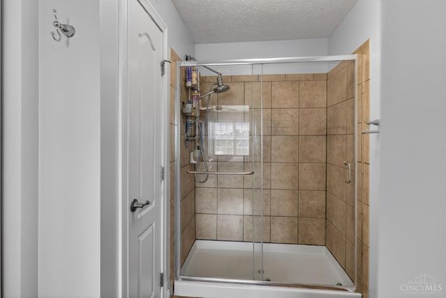 7508 Victoria Falls Avenue, Deerfield Twp., OH 45039