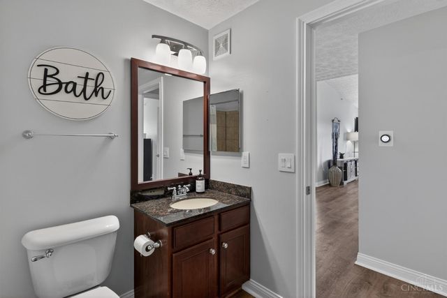 7508 Victoria Falls Avenue, Deerfield Twp., OH 45039