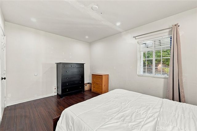 7455 Blewett Avenue, Van Nuys, CA 91406