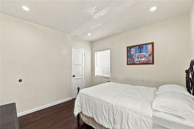 7455 Blewett Avenue, Van Nuys, CA 91406