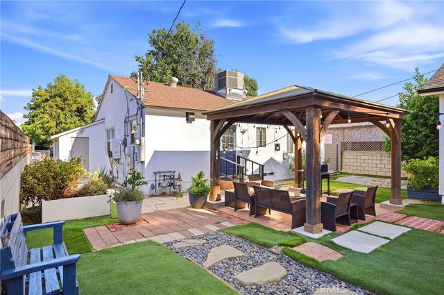 7455 Blewett Avenue, Van Nuys, CA 91406