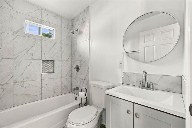 7455 Blewett Avenue, Van Nuys, CA 91406