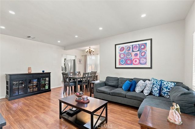 7455 Blewett Avenue, Van Nuys, CA 91406