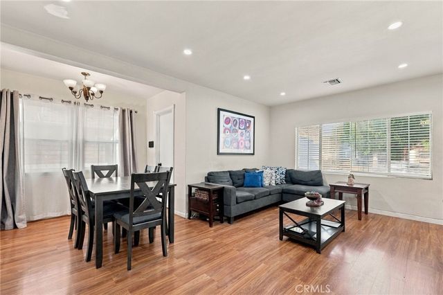 7455 Blewett Avenue, Van Nuys, CA 91406